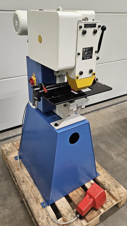 Gebraucht Lochstanze Mubea KL 350