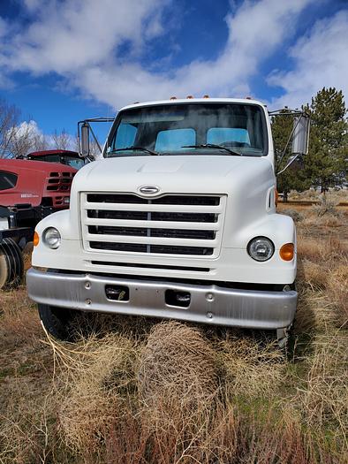 Used Sterling L7501 Chassis Truck - Allison Trans