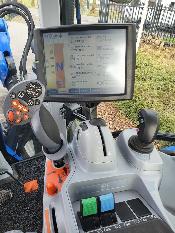 2021 New Holland T5.120 Dynamic Command