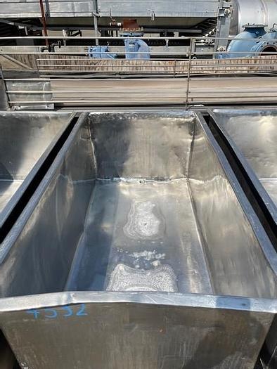 Used Stainless Steel 212 Gallon Meat Cart / Portable Tank