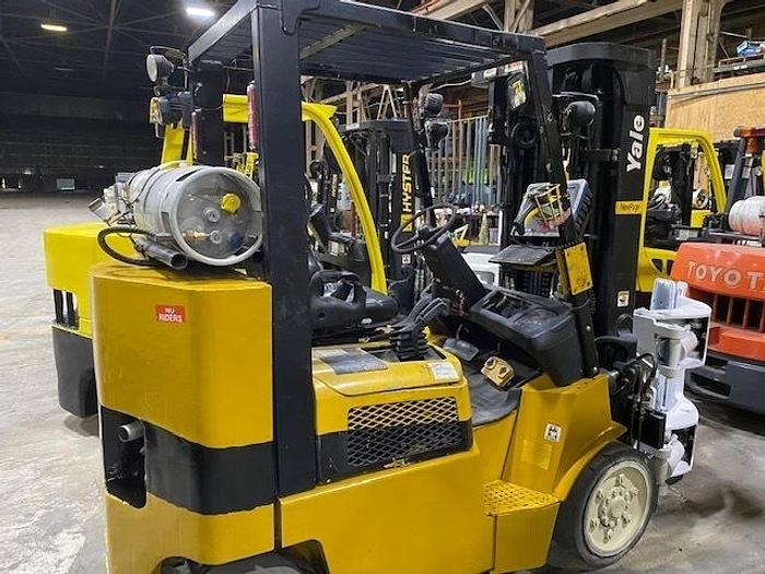 Used 8,000 POUND YALE FORKLIFT MODEL GLC080LJNGAE088 PAPER ROLL CLAMP TRUCK 51" DIAMETER