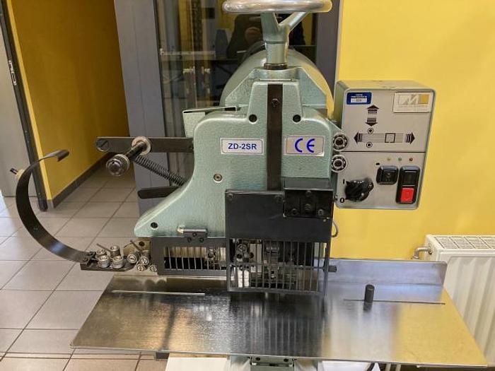 Utilisé 1998 INTROMA ZD-2SR