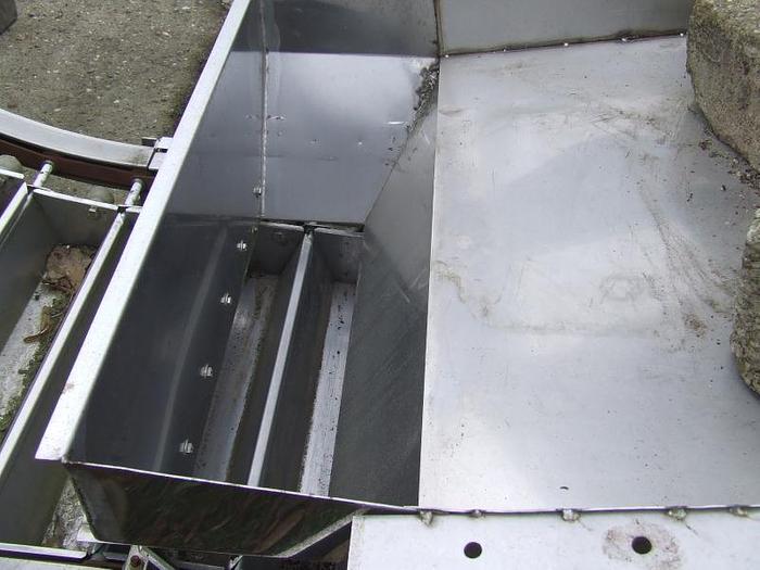 Używane Przenośnik kubełkowy - nierdzewny