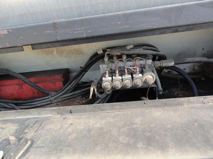 Used 1999 STERLING sc7000
