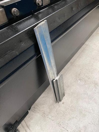 Usato PIEGATRICE SCHIAVI IDRAULICA 3000x100 TON