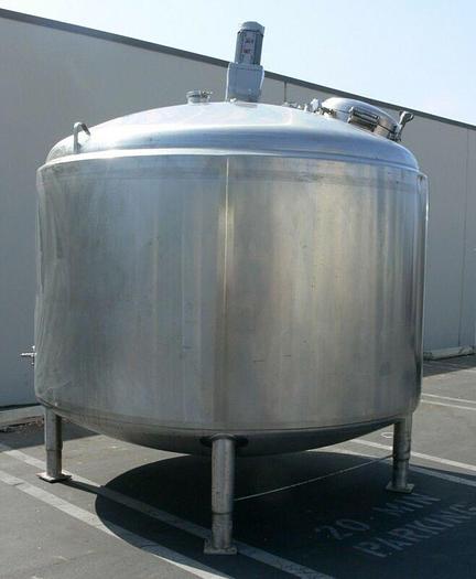 Used DCI 6000 Liter Stainless Steel Jacketed Reactor w/ Top Agitator 40 psi / 125 psi