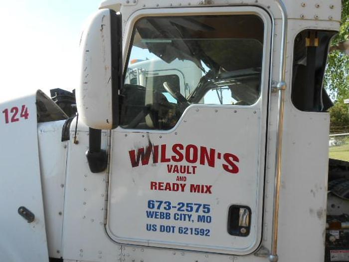 Used 2004 Kenworth W900