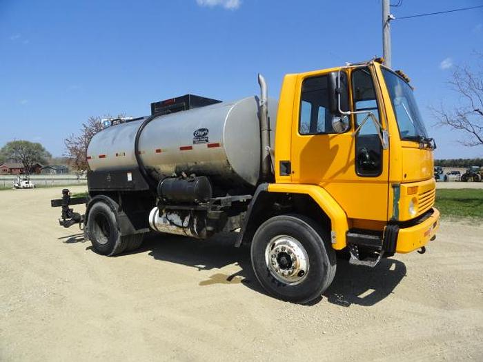 Used 1999 STERLING sc7000