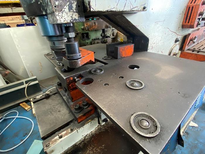 Used 2000 Sunrise IW165SD Ironworker