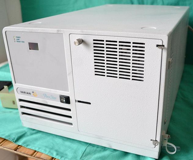 Used Varian ProStar 325 Diode Array Detector Analyzer HPLC