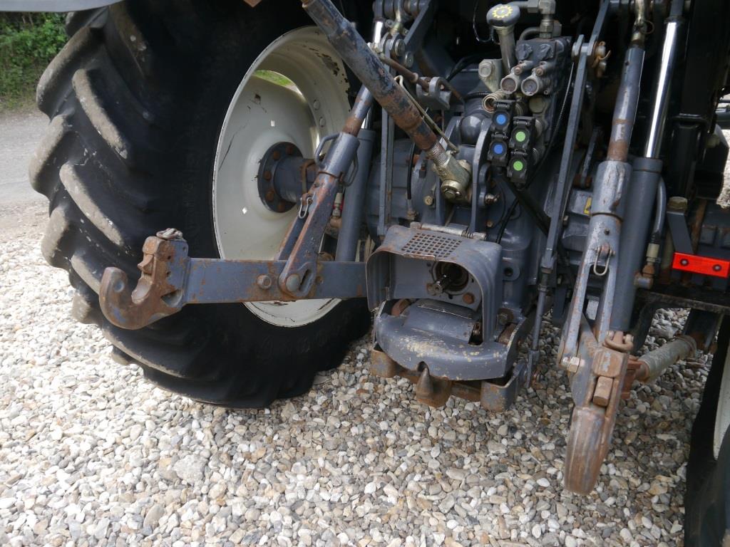 Used New Holland TS115 4wd Tractor