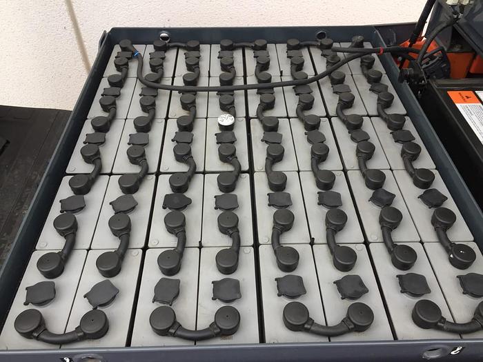 Used 2013 TOYOTA 8FBMT 25