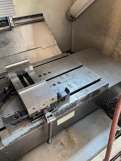 Used 1998 Cincinnati Milacron Arrow 500 Vertical Machining Center