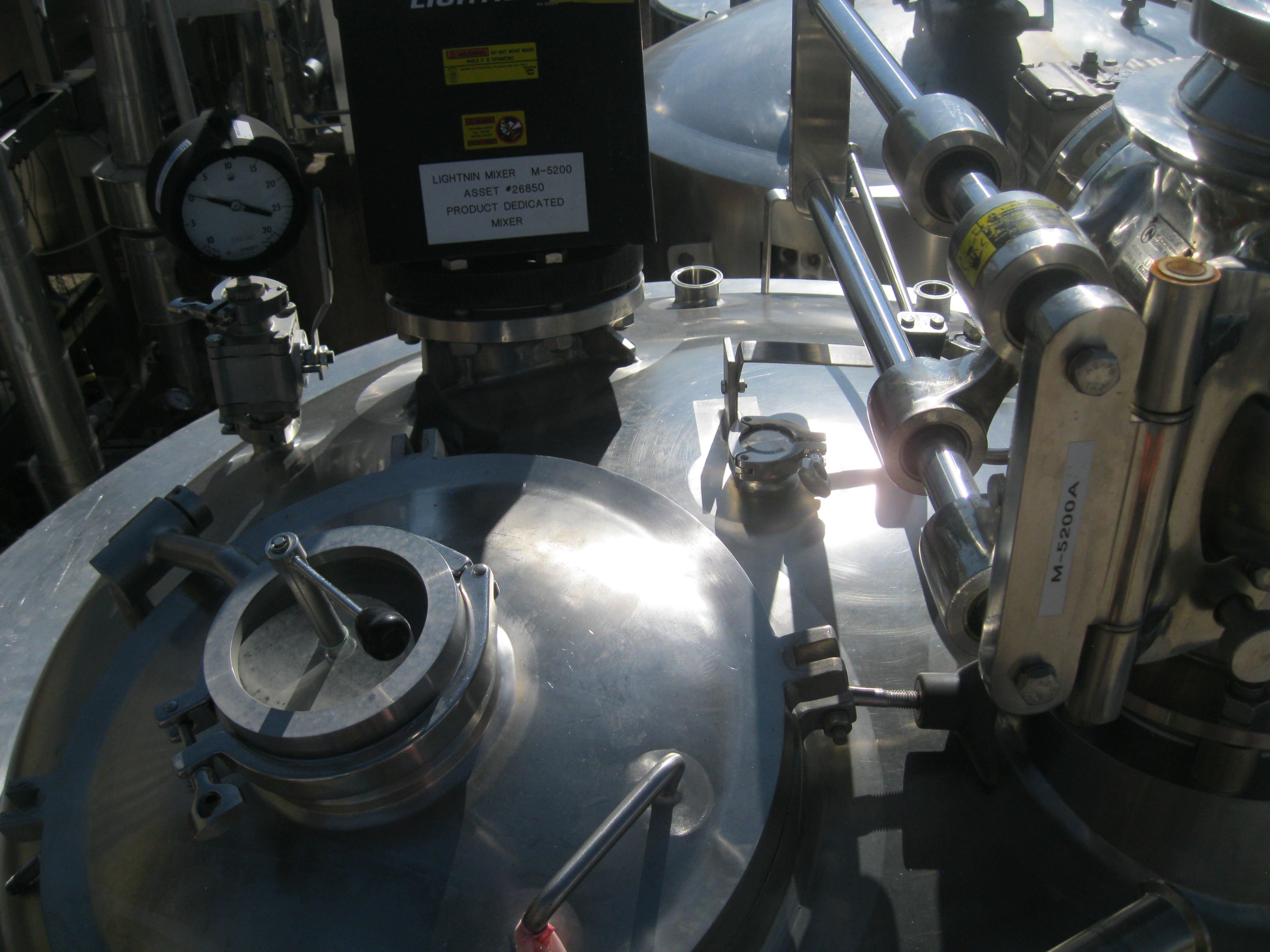 Refurbished 500 GALLON PRESSURE/VACUUM MIX TANK