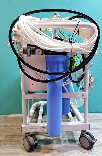 Used Fresenius AquaUNO Umkehrosmoseanlage mit Standard-Vorfilterträger