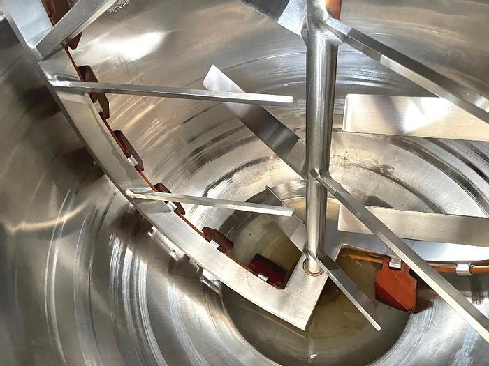 Used 125 GALLON LEE DOUBLE MOTION MIX KETTLE - S/S - JACKETED (#9948)