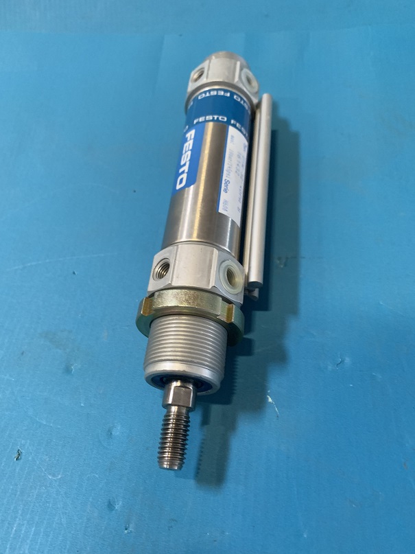 Used Festo Air Cylinder dsw-32-40pab 161432