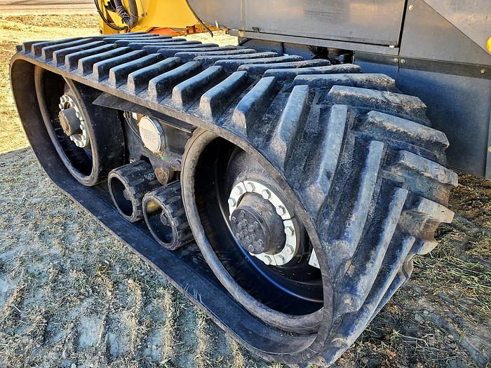 Used 2013 Claas Lexion 740TT Combine w/ 1500 Sep Hrs