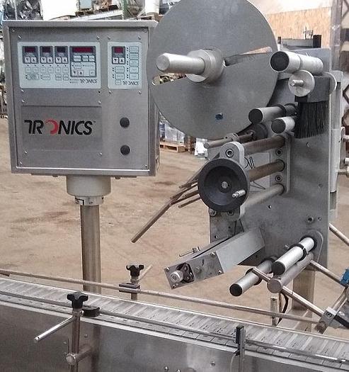 Usado Tronics Top Labeler with cleated belt conveyor