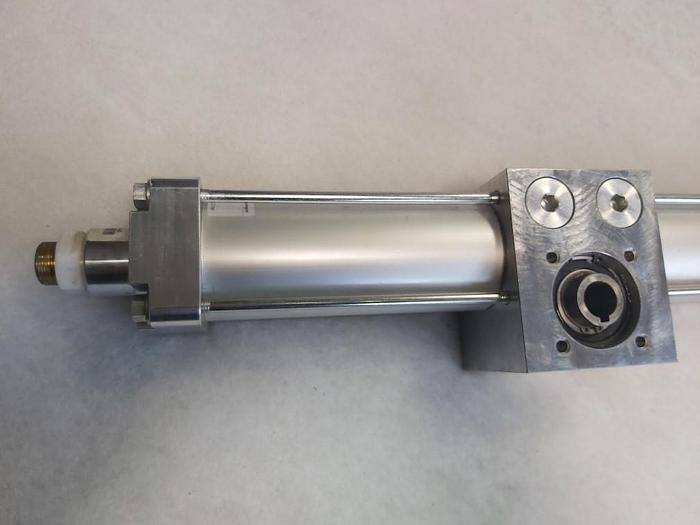 Pneumatischer Drehantrieb, DSO-P 63/ 360-0-180/2-BN-P-H-E, Drumag,  neu