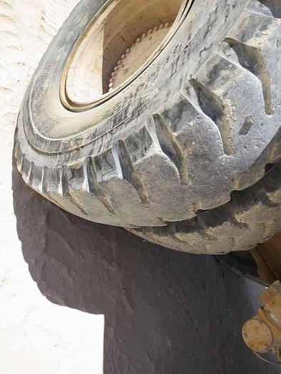 Used 2005 CATERPILLAR 775E