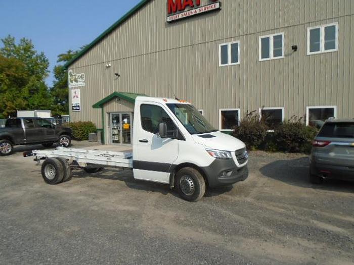 Used 2019 Mercedes Benz 3500XD Sprinter cab and chassis