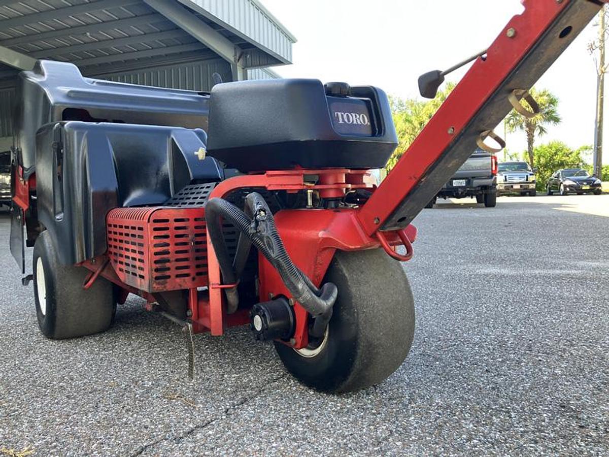Used TORO 648 Aerator	(2017)