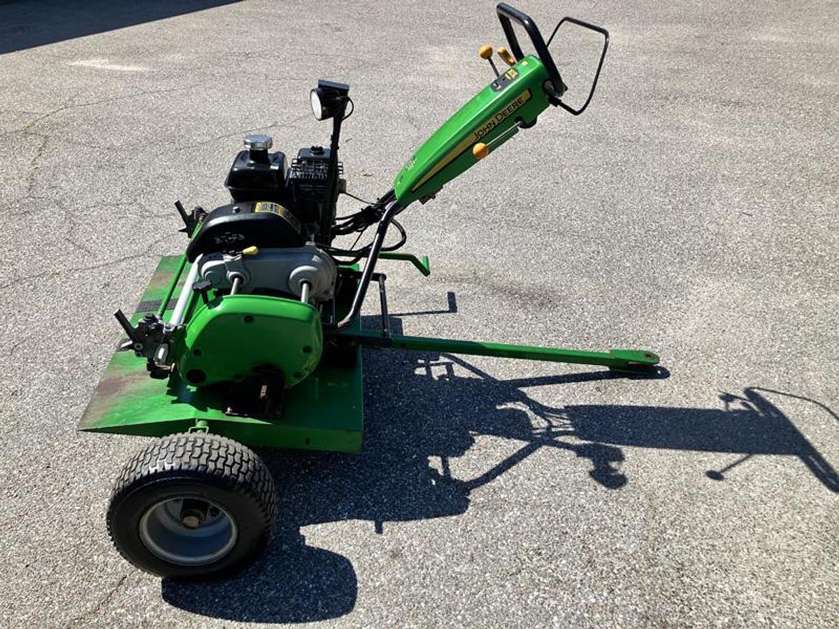 Used JOHN DEERE 260SL with Transport Trailer (2019)