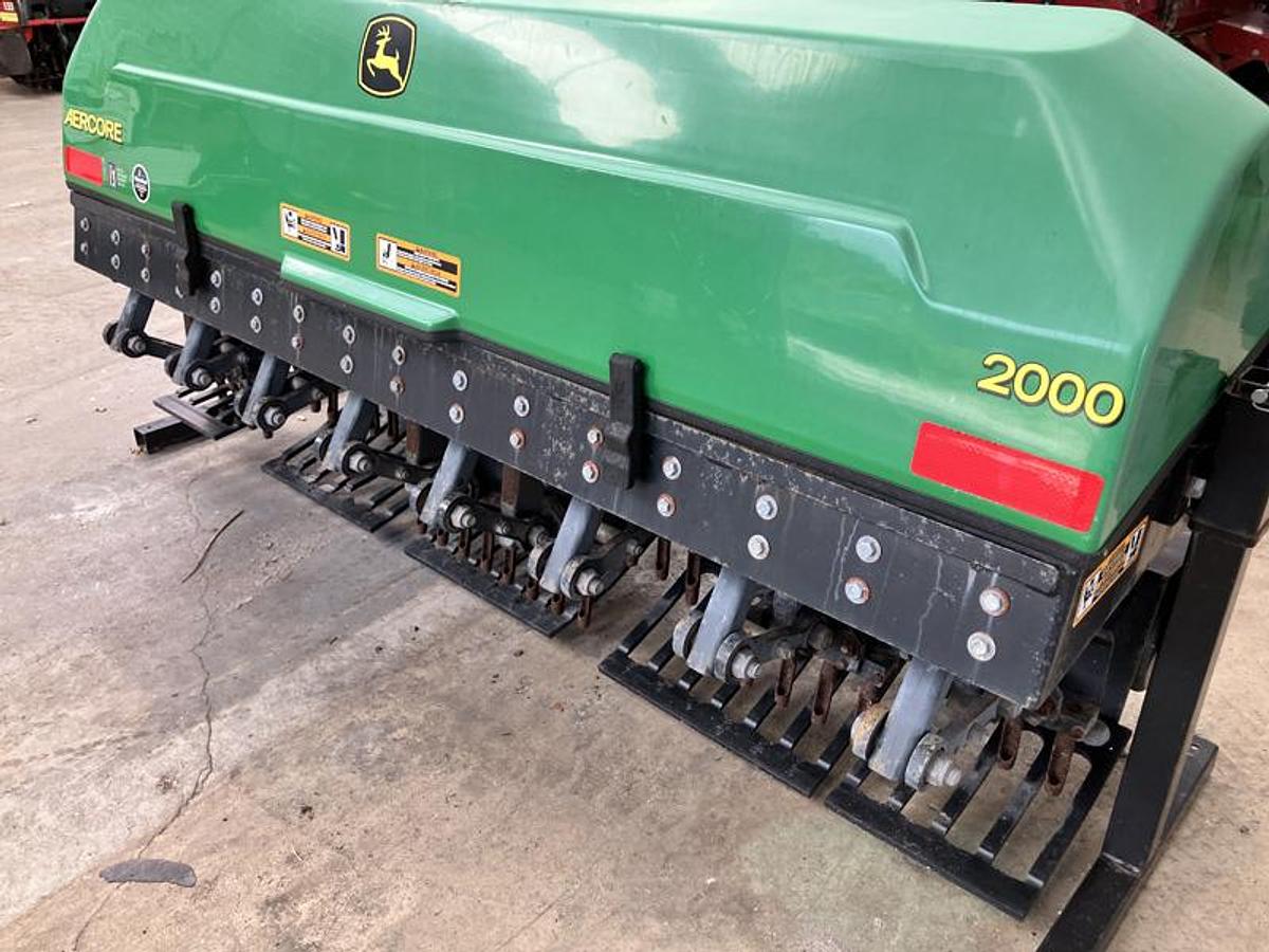 Used John Deere 2000 Aerator (2014)
