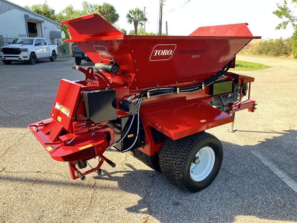 Used TORO Pro Pass 200 (2020)