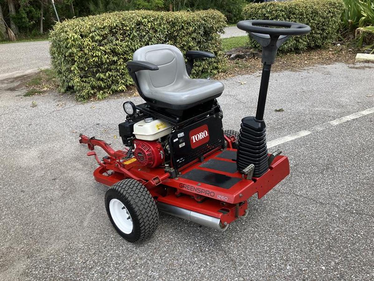 Used TORO GREENSPRO 1260