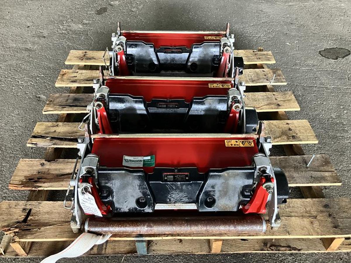 Used Toro Set of 3 Cutting Units 04653 (2021)