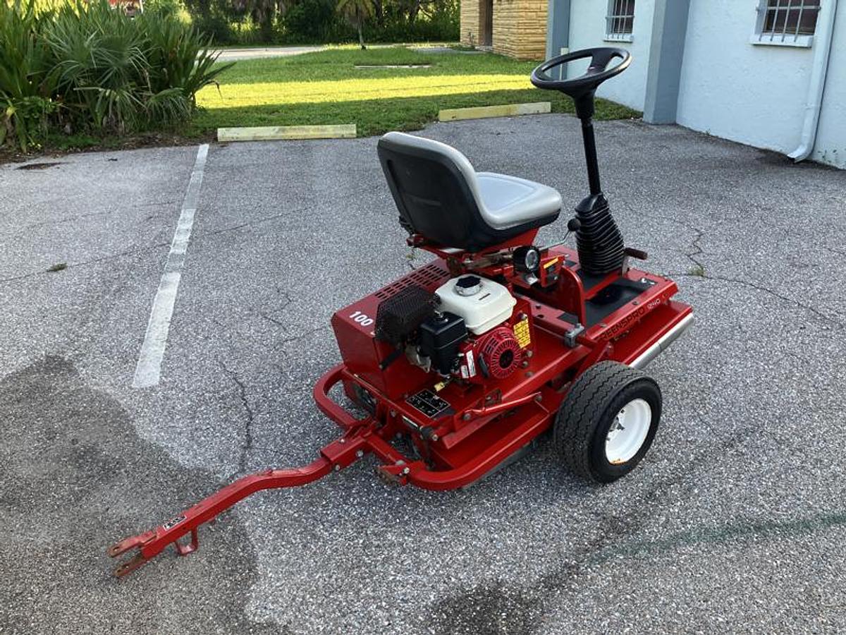 Used TORO GREENSPRO 1240 (2016)