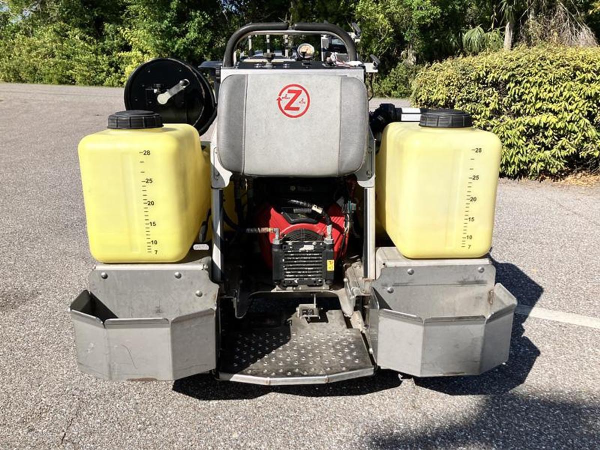 Used TORO Z Spray 52in Sprayer/Spreader (2020)