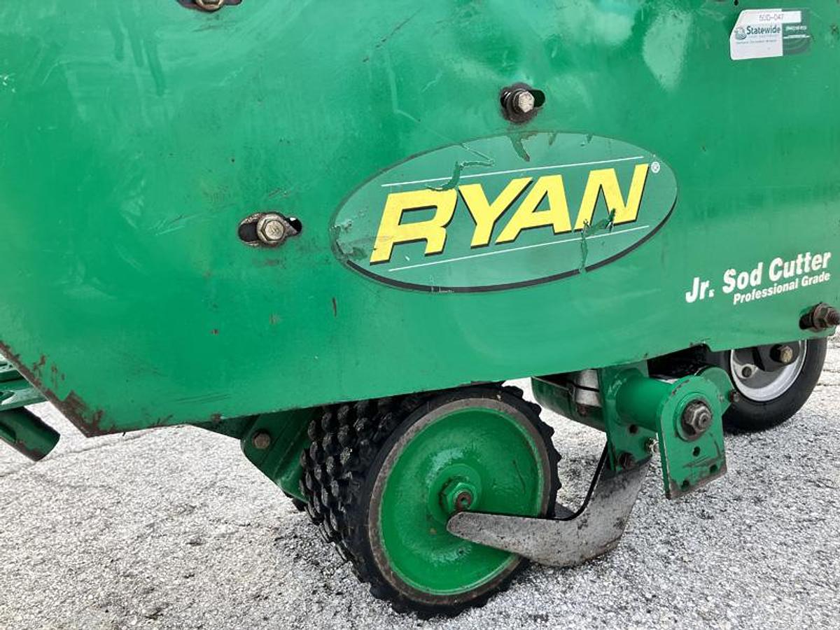 Used Ryan Sod Cutter (2010)  