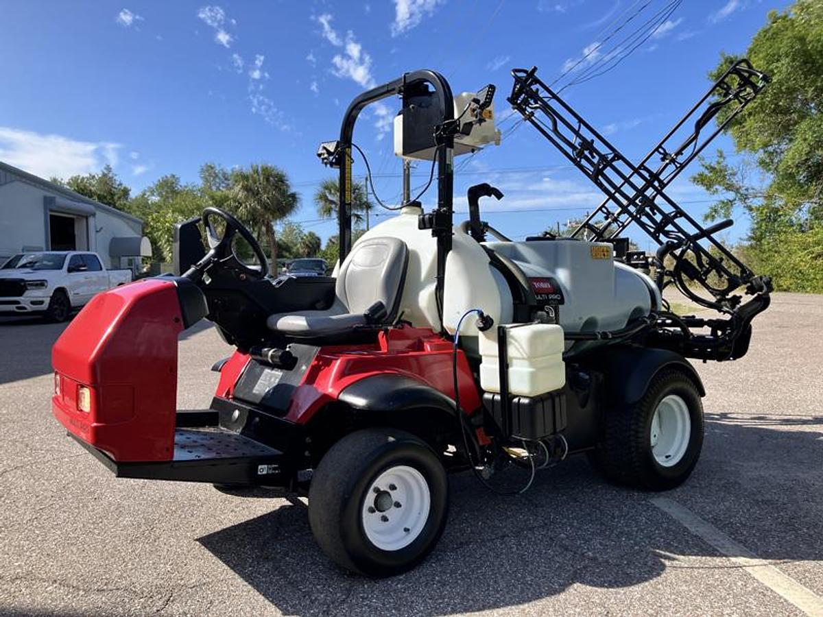 Used TORO MULTIPRO 1750 Sprayer (2019)