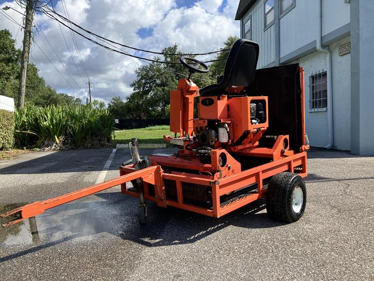 Used SALSCO GREENS ROLLER HP11 (2020)