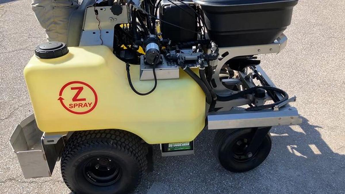 Used TORO Z Spray 52in Sprayer/Spreader (2020)