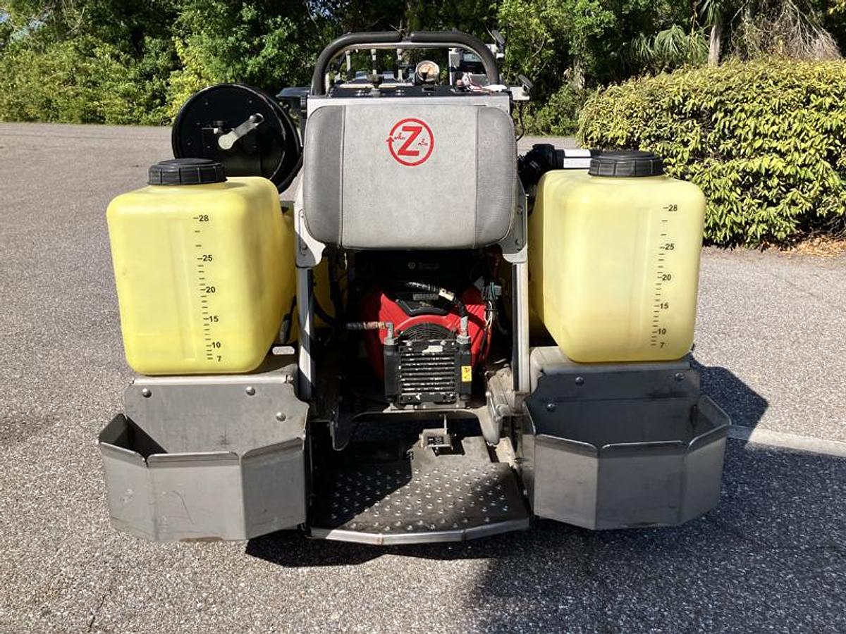 Used 2020 TORO Z Spray 52in Sprayer/Spreader