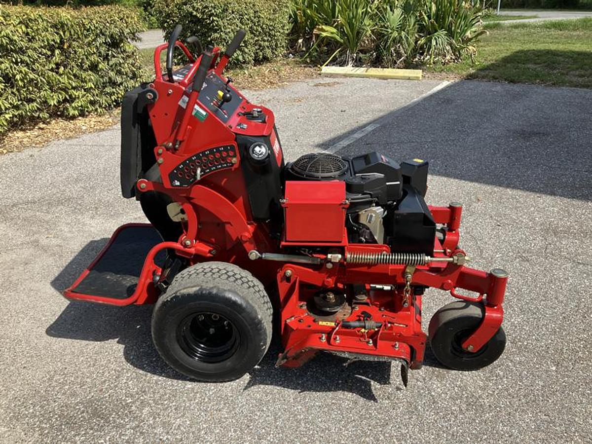 Used Toro Grandstand 40″ (2020)