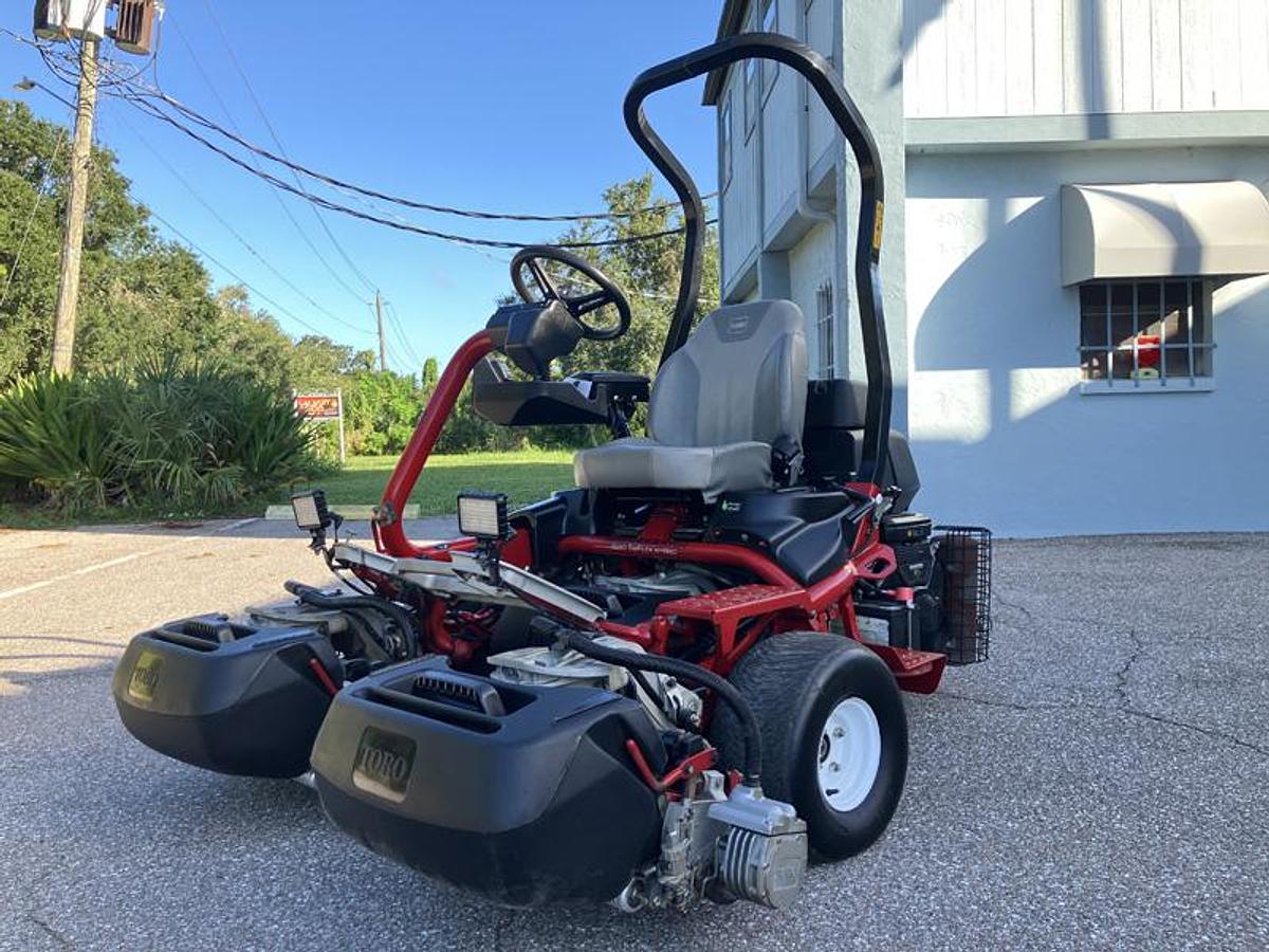 Used TORO GREENSMASTER 3320 TRIFLEX- Hybrid (2021)