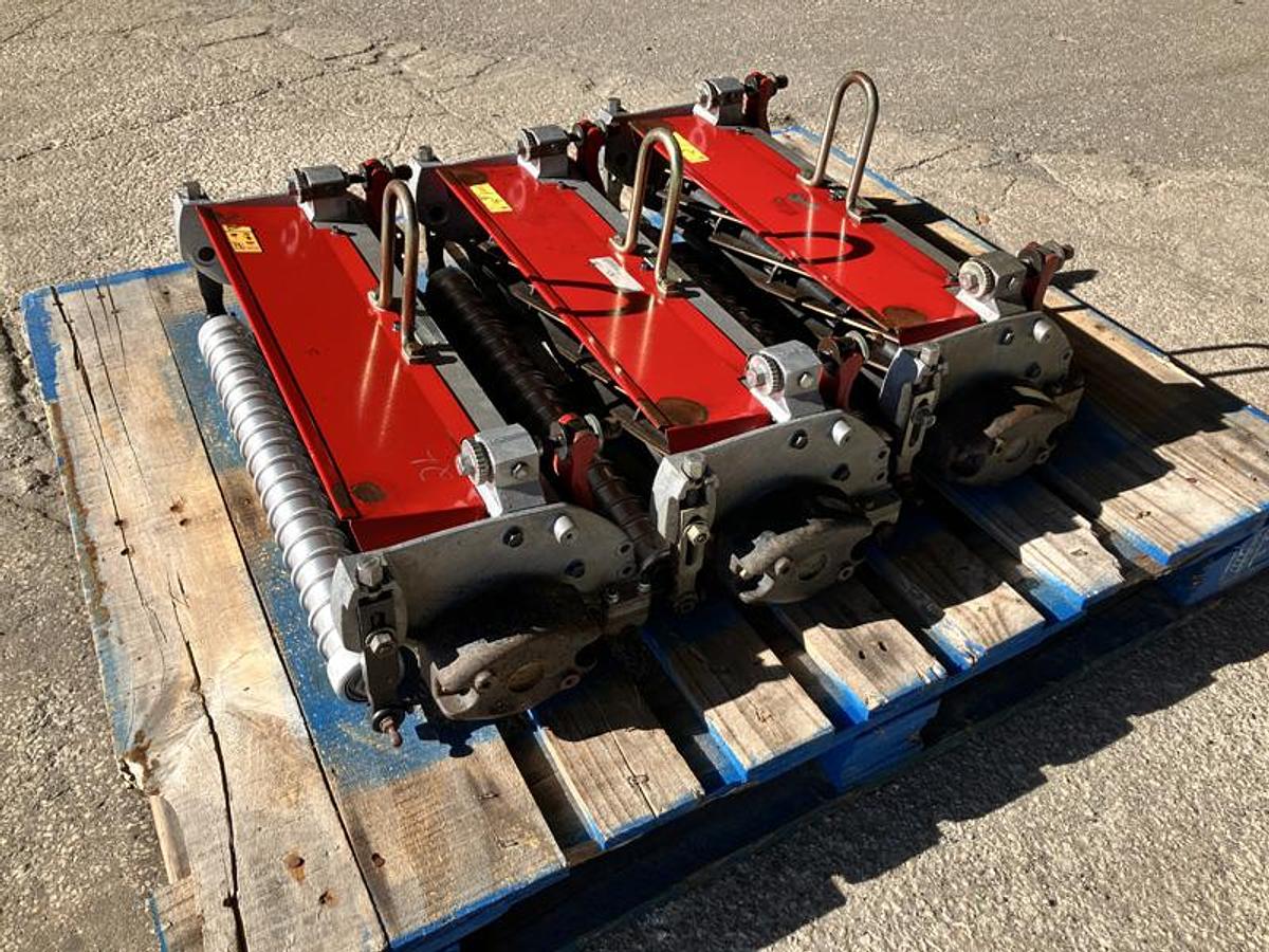 Used TORO 04619 11 Bladed Cutting Units – Set 3 (2012)