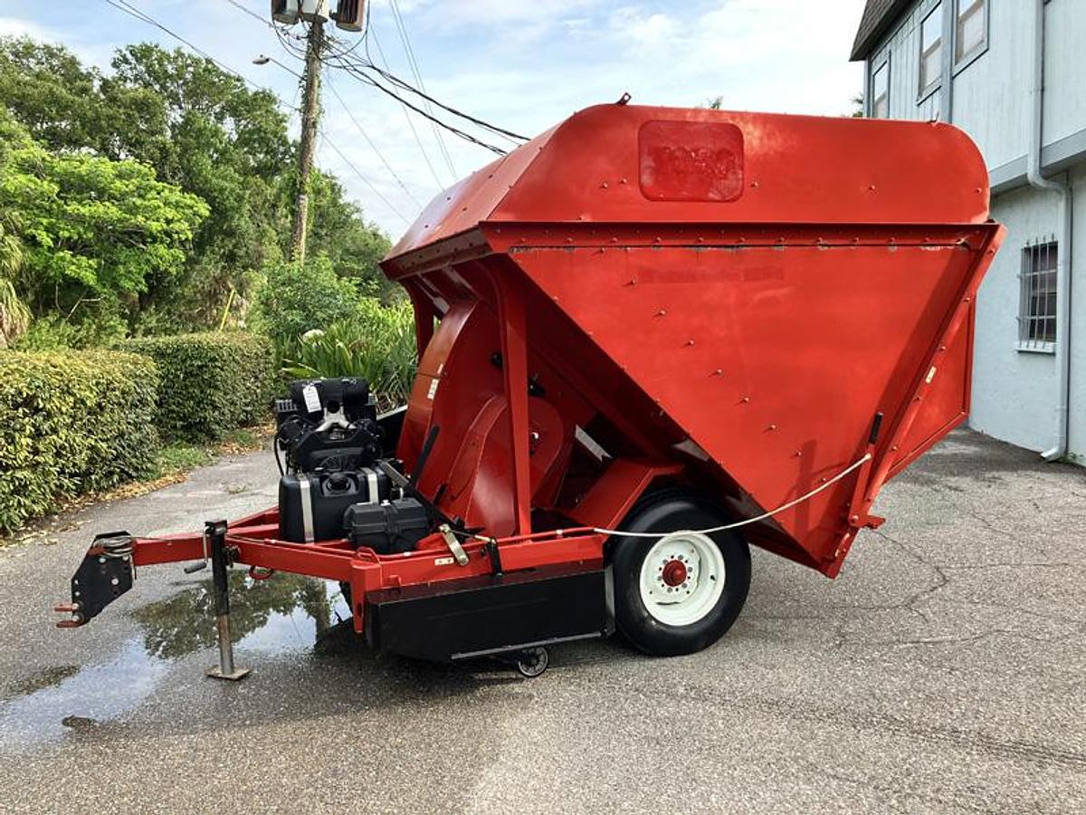 Used Toro Rake-O-Vac - Tow Type (2019)