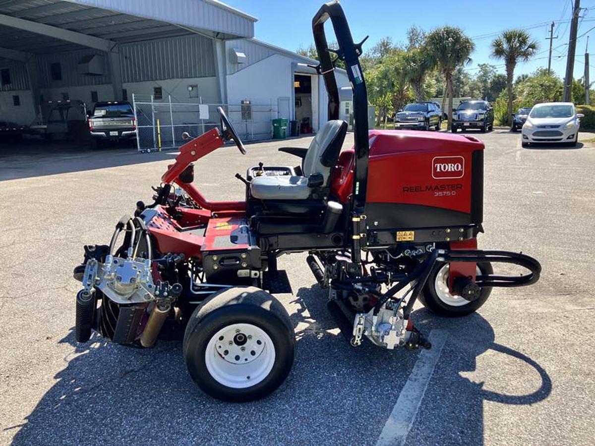 Used TORO REELMASTER 3575-D Fairway Mower (2018)
