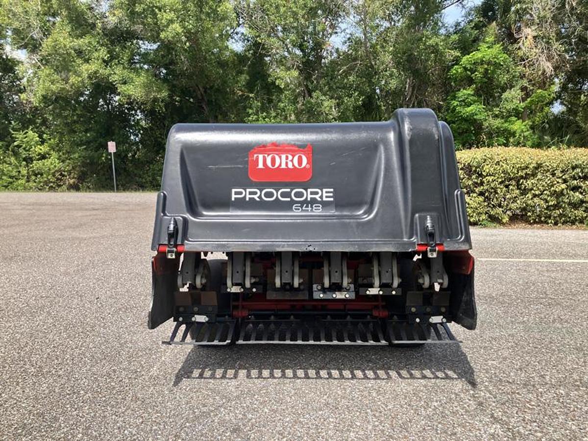 Used Toro ProCore® 648 (2016)