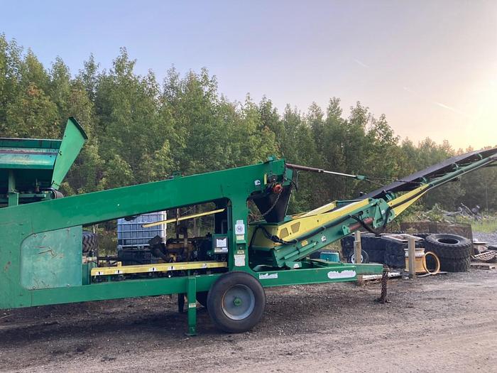 Used 2012 MCCLOSKEY 516