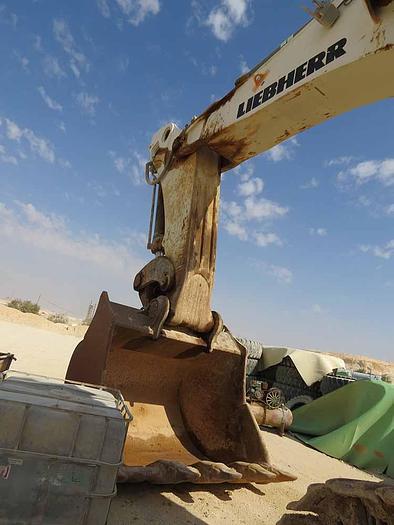 Used 2014 LIEBHERR R9100