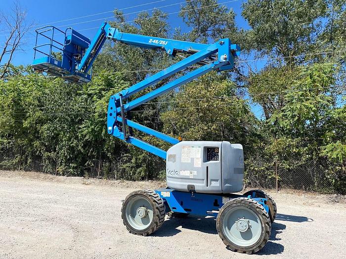 Used 2012 GENIE Z45/25J RT