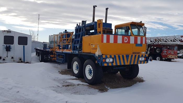 Used 1975 IDECO 4 Axle Carrier Style Oilfield Pump / Kill Truck