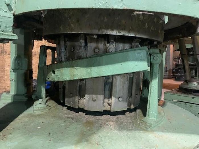 Used FMC 12 - Valve Rotary Piston Filler C-120